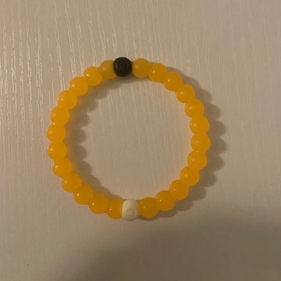 lokai bracelet set - Picture 4 of 5